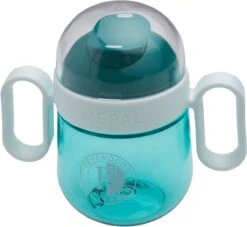 Mepal Mio – Antilekbeker 200 Ml – Gegarandeerd Lekvrij – Deep Turquoise – Kan Tegen Een Stootje – Drinkbeker Voor Kinderen – Oefenbeker -Mepal 1200x1101