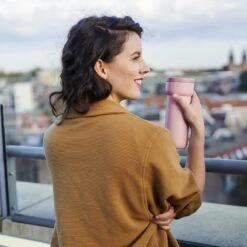 Mepal Isoleerbeker Ellipse 475 Ml – Houdt Je Drankje 6 Uur Warm En 10 Uur Koud – Nordic Green – Koffiebeker To Go – Lekdicht – Thermosbeker 10 Mepal Isoleerbeker Ellipse 475 Ml – Houdt Je Drankje 6 Uur Warm En 10 Uur Koud – Nordic Green – Koffiebeker To Go – Lekdicht – Thermosbeker -Mepal 1200x1200 87