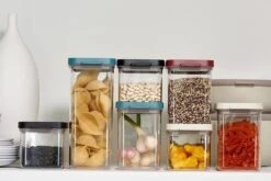 Mepal – Omnia Set Bewaardoos 3-delig – Black – Bewaardozen Voedsel – Makkelijk Stapelbare Voorraadpotten – Lucht En- Aromadicht 13 Mepal – Omnia Set Bewaardoos 3-delig – Black – Bewaardozen Voedsel – Makkelijk Stapelbare Voorraadpotten – Lucht En- Aromadicht -Mepal 1200x801 5