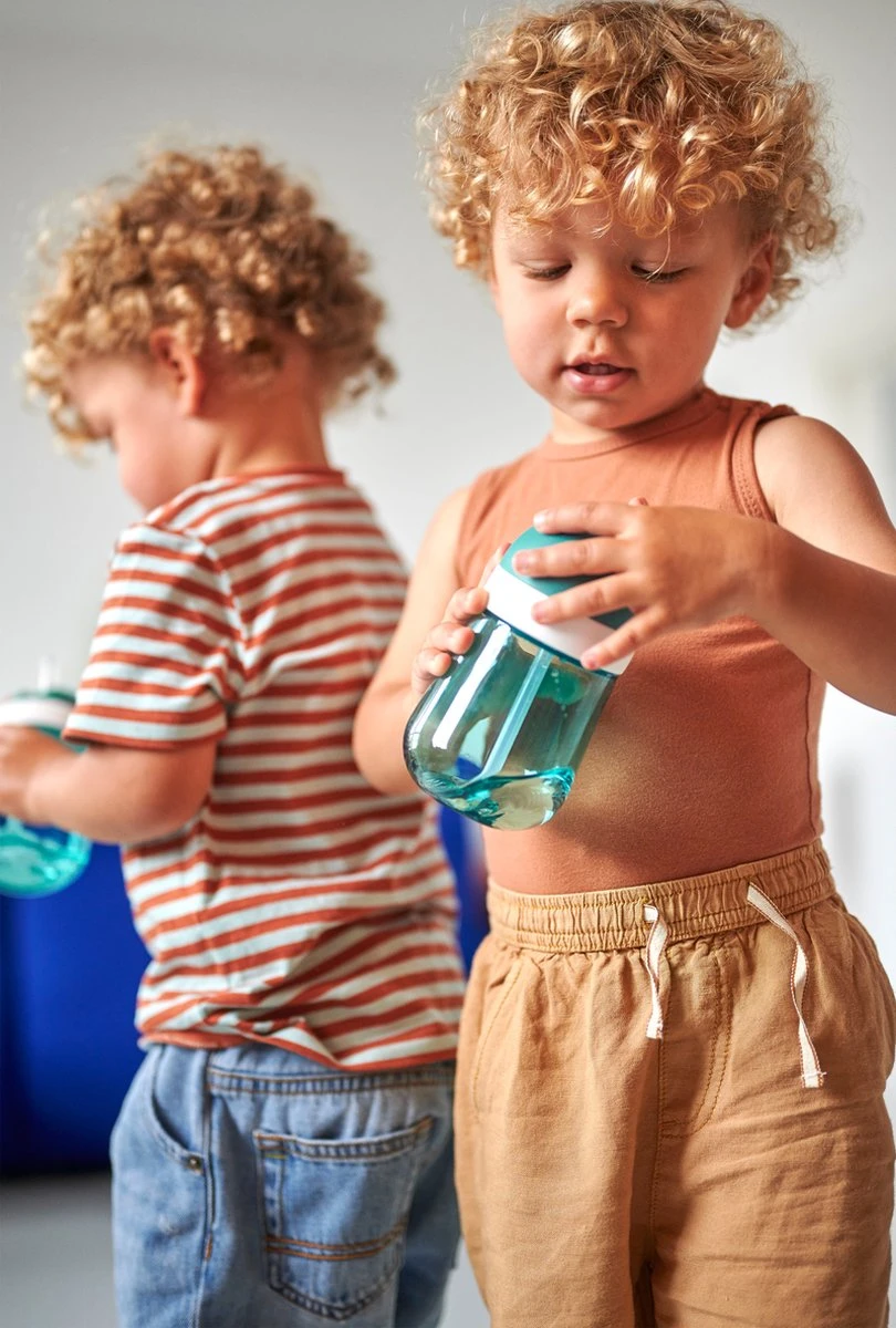 Mepal Mio – Rietjesbeker 300 Ml – Gegarandeerd Lekvrij – Sailors Bay – Ideaal Voor Onderweg – Drinkbeker Kinderen 5 Mepal Mio – Rietjesbeker 300 Ml – Gegarandeerd Lekvrij – Sailors Bay – Ideaal Voor Onderweg – Drinkbeker Kinderen - Afbeelding 3