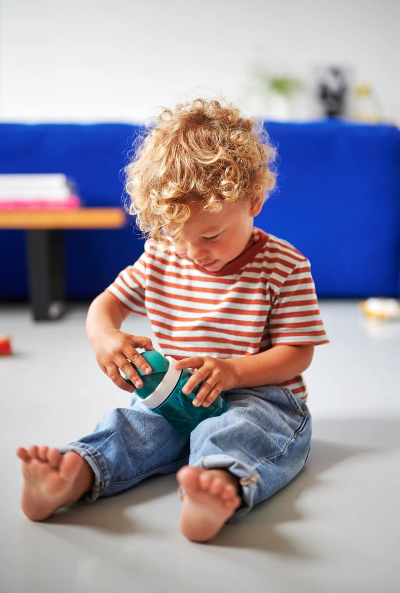 Mepal Mio – Rietjesbeker 300 Ml – Gegarandeerd Lekvrij – Sailors Bay – Ideaal Voor Onderweg – Drinkbeker Kinderen 7 Mepal Mio – Rietjesbeker 300 Ml – Gegarandeerd Lekvrij – Sailors Bay – Ideaal Voor Onderweg – Drinkbeker Kinderen - Afbeelding 5